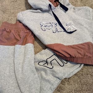 Fila two piece set size M